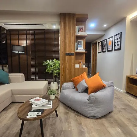 Armo Nimman 2 Suite